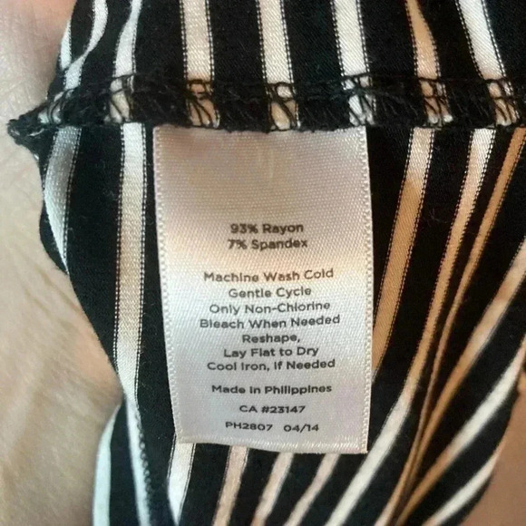 Talbots‎ Petite large top - Picture 4 of 4